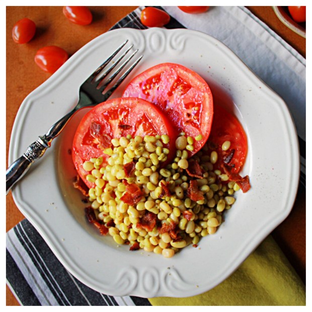 lady-peas-and-vine-ripe-tomotoes-with-bacon